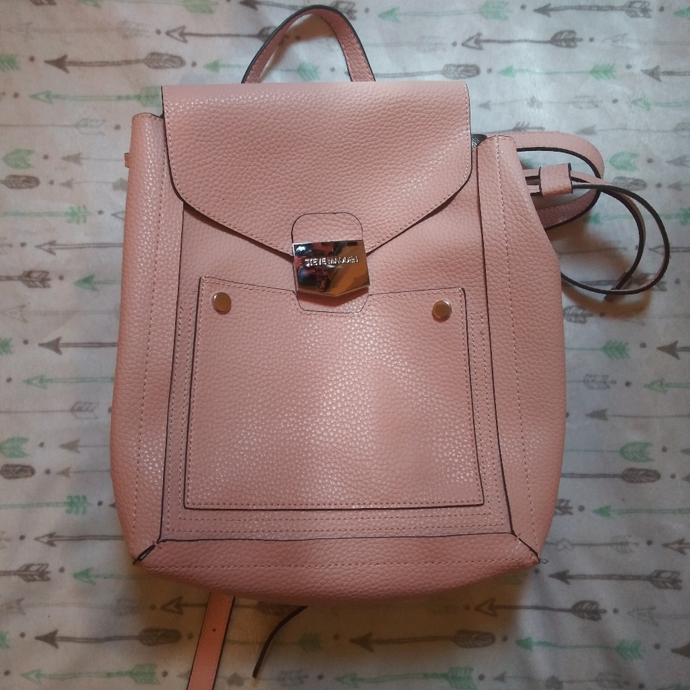 Steve madden pink backpack